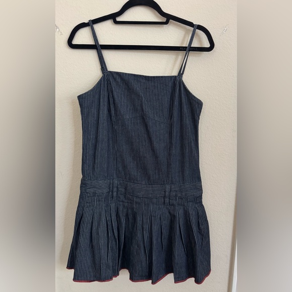 Pilcro Sleeveless Pleated Denim Romper (playsuit) from Anthropologie - Picture 4 of 5